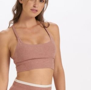 Vuori Elevation Longline sport bra